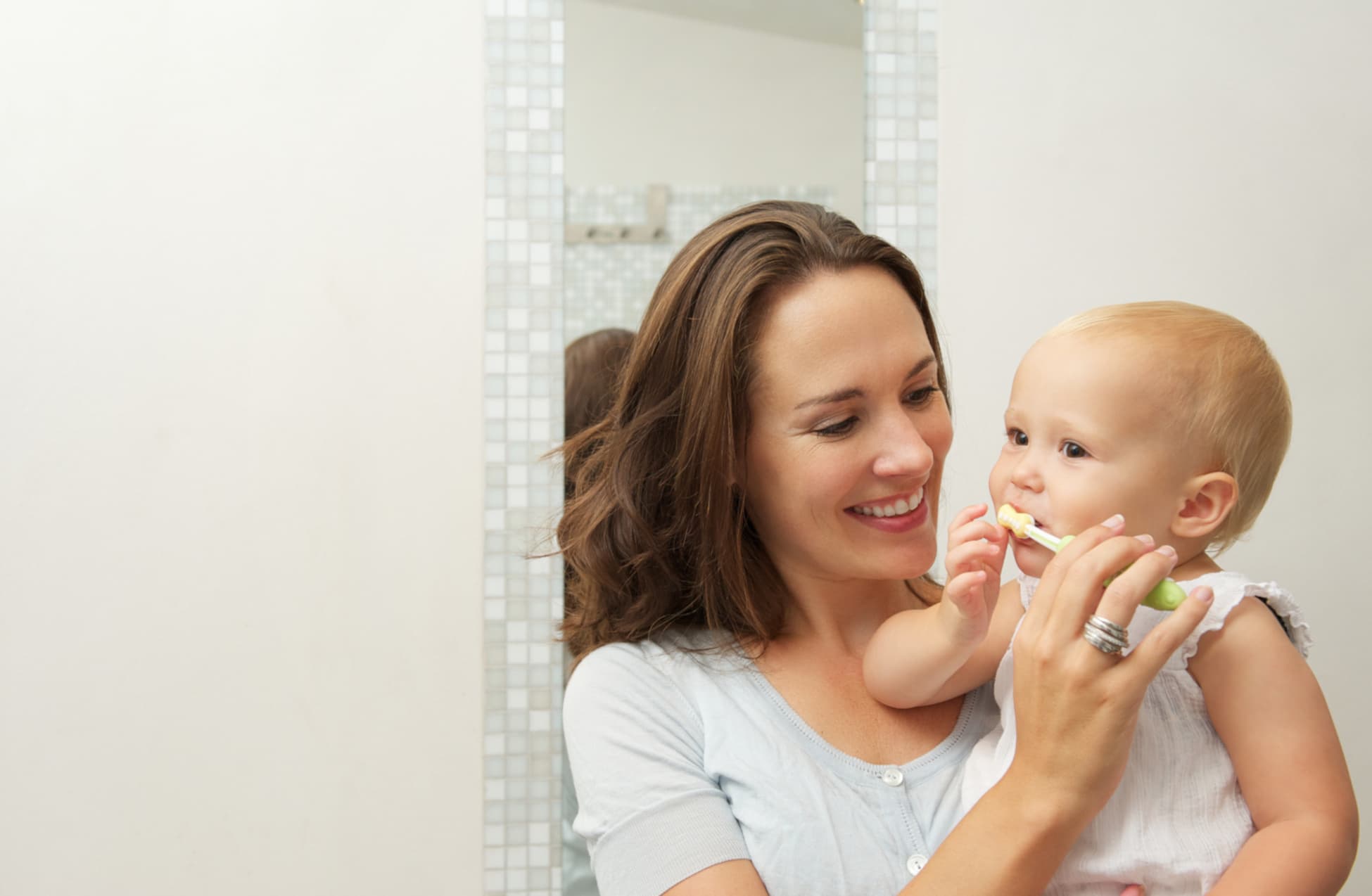 ¿Cuándo lavar los dientes a un bebe?