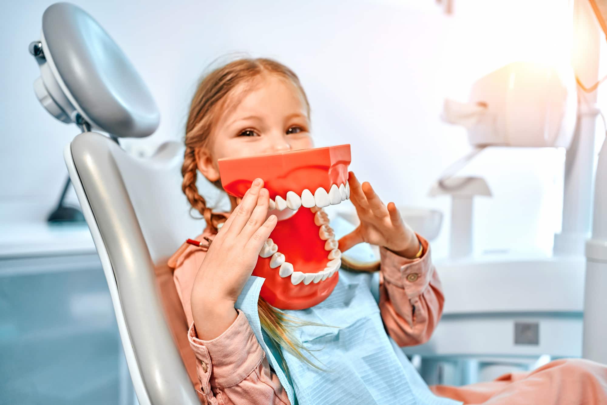 Proceso de reconstrucción dental en niños